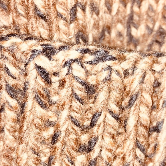 Vintage MK super thick knit 💯 % cashmere turtleneck sweater - Picture 3 of 9